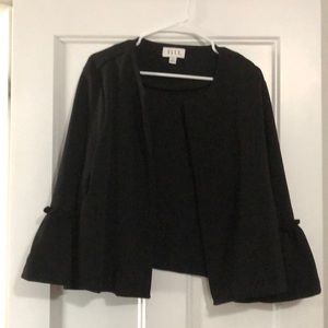 Elle black jacket